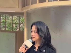 탕웨이 둘째 임신설 확산…상하이서 포착된 선명한 D라인