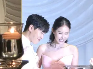 코요태 신지·문원 결혼식 포착…눈부신 5월의 신부 웨딩 자태