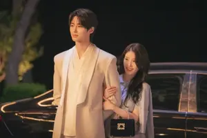 종영 임박 '21세기 대군부인' 아이유·변우석 명장면은?
