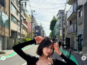 레드벨벳 조이, 과감한 호피 나시 패션…크러쉬가 반한 완벽 몸매