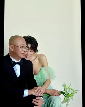 '악성 루머 정면 돌파' 최여진, 김재욱과 굳건한 결혼 1주년 자축