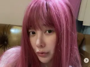 '하반기 결혼' 서인영, 파격 핑크 헤어 변신…물오른 미모