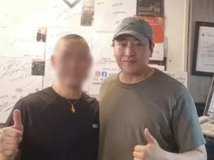 신화 에릭 근황 포착, 통통해져도 여전한 조각 비주얼 '눈길'