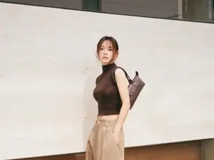 김세정, 우아한 가을 니트룩…아이오아이 재결합 활동 눈길