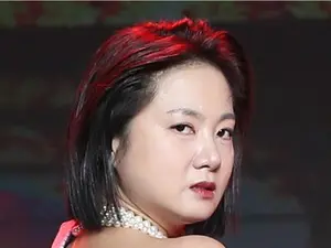 '허위 폭로 협박·횡령' 박나래 전 매니저 구속 송치
