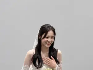 장예원, 깜짝 웨딩드레스 공개… 결혼설 해명 전말