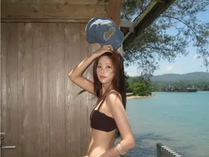 기희현, 시선 강탈 비키니 자태…모델 남친도 반할 완벽 몸매