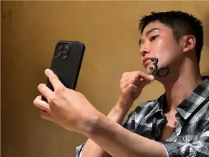 로운, 군 복무 중 깜짝 생일 근황… 