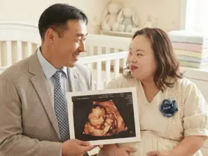 서은혜 작가 임신설 해명… 부친 