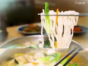 '굿모닝 대한민국' 대구 달성 누른국수 맛집 위치… 옥포읍 김흥지 전통 칼국수집