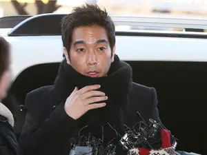 고영욱, 틱톡 계정 하루 만에 삭제… 청소년 성범죄 가이드라인 적용