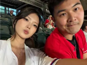 추신수 아들 추무빈, SNS 통해 여자친구 공개… 1주년 기념 럽스타그램