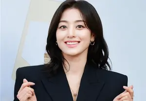 트와이스 리더 지효, '이밋하우스' 설립… 음악·콘텐츠 제작 전반 사업 확장 선언