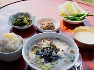 '한국인의 밥상' 뗏목 타고 흐르는 70년 추억의 맛 