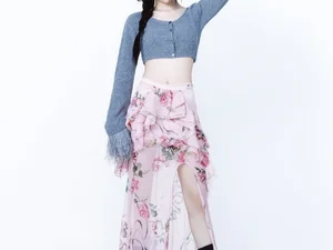 ITZY Chaeryeong, Celebrating 7 Years Since Debut with Matured Charm... Reveals Aspirations for Solo Activities