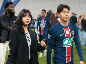李康仁的女友朴相孝，巴黎圣日耳曼的伙伴们聚会被捕捉… 