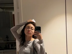 TWICE's Jihyo Reveals Her Daily Life with Glasses... 