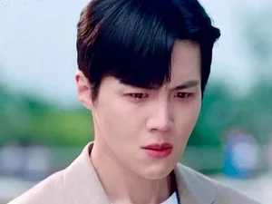 김선호, 탈세 의혹 해명에도 '싸늘'… 빈폴·라로슈포제 영상 삭제