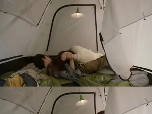 Han Ji-min, in the arms of Park Sung-hoon at a camping site in Chuncheon... 