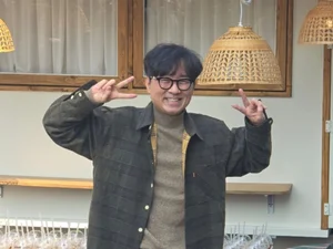 장항준 '왕과 사는 남자' 1200만…암표 70만원 기현상
