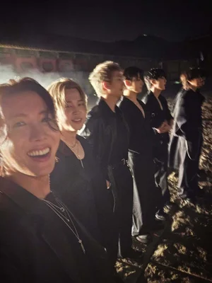 BTS Berkumpul Kembali... J-Hope Mengungkap Latihan 'Arirang' Secara Mendadak