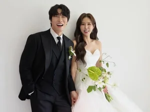 코요태 신지, 7살 연하 문원과 오늘 결혼…루머 딛고 부부 결실