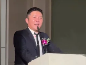 '조폭 연루설 자숙' 조세호, 최준희 결혼식 사회로 깜짝 근황