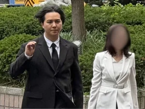 '병역법 위반 증인' 송민호, AI 합성 같은 충격 근황