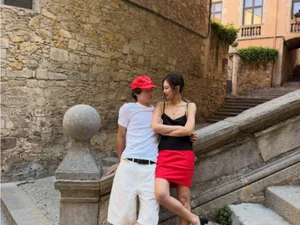 Jennie Releases New Song 'Less than a Lover' With Romantic Two-Shot in Spain