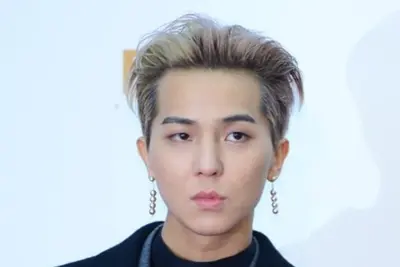 '병역비리 혐의' 위너 송민호, 징역 1년 6개월 구형