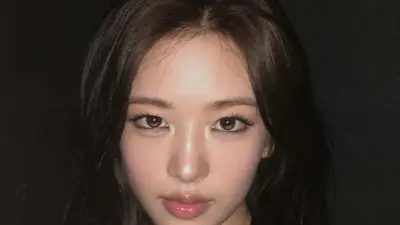 IVE An Yujin’s Otherworldly Elegance in the Dark… Unrivaled Goddess Visuals
