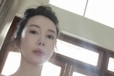 '태국 재벌과 결혼' 신주아, 새벽 분노의 저격 