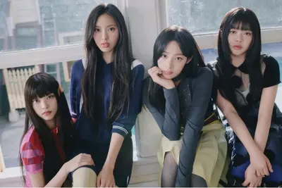 '민지 복귀' 뉴진스, 4주년 4인 체제 컴백 신호탄