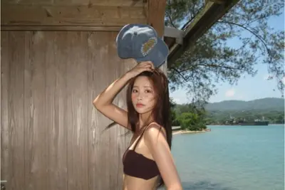 기희현, 시선 강탈 비키니 자태…모델 남친도 반할 완벽 몸매