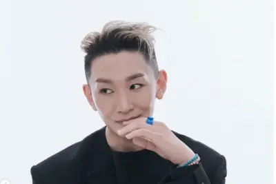 옥주현 압박 속 침묵 깬 김호영, 새 프로필 공개하며 