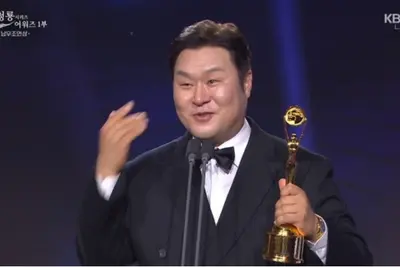 '취사병' 윤경호, 청룡시리즈어워즈 남우조연상 쾌거… 