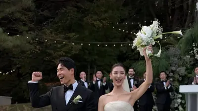 '그래미 수상' 이재, 캘리포니아 결혼 취소하고 한국서 기습 야외 예식