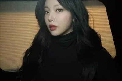 ホン・ジニョン、「寒すぎる」と機知に富んだ近況を公開...人形のビジュアルに「見分けられなかった、相変わらず美しい」と爆発的反応