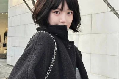 이유비, 파격적인 단발 변신 공개… 