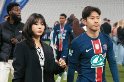 이강인 연인 박상효, PSG 파트너들과 사교 모임 포착… 