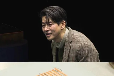 '전참시' 이상윤, 박근형 호통에 진땀… 