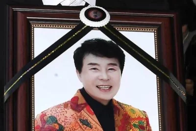 '해뜰 날' 송대관 오늘 1주기… 영원히 기억될 '트로트 4대 천왕'