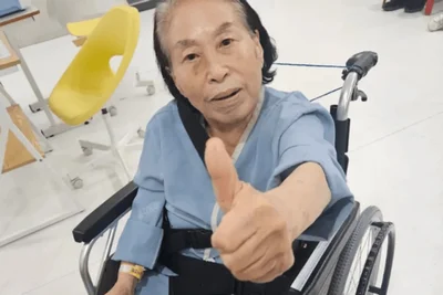 '주식 30억' 전원주, 빙판길 낙상 사고…고관절 골절 수술