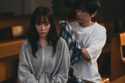 '미혼남녀' 한지민·박성훈, 캠핑장서 젖은 머리 닦아주며 '초밀착'