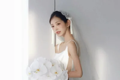 최준희, 파격 시스루 웨딩 화보…11세 연상과 5월 결혼