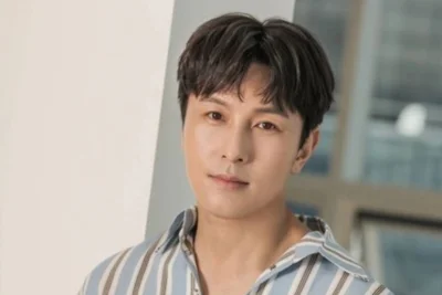 김동완, MC딩동 응원 후폭풍…전 매니저 폭로 터졌다