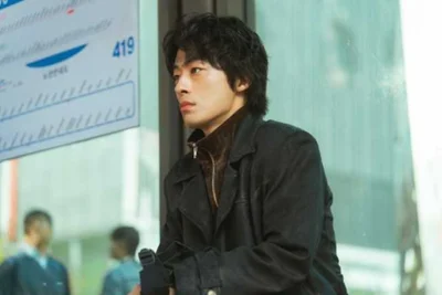 구교환·박해영 작가 신작 '무가치함과 싸우고 있다' 첫방