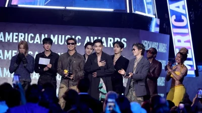 BTS Tops ‘Artist of the Year’ at the AMAs, Winning Three Honors Including the Grand Prize—Returning as a Full Group