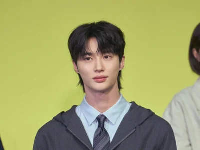 Bago pa man ipalabas sa ere, No. 1… si Byeon Woo-seok, sinakop ang usapang-pagpapalaganap ng entertainment bilang “Lee Jae-seok Camp”