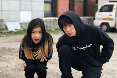 타블로 딸 하루 벌써 16세…美 명문대 입시 준비 근황